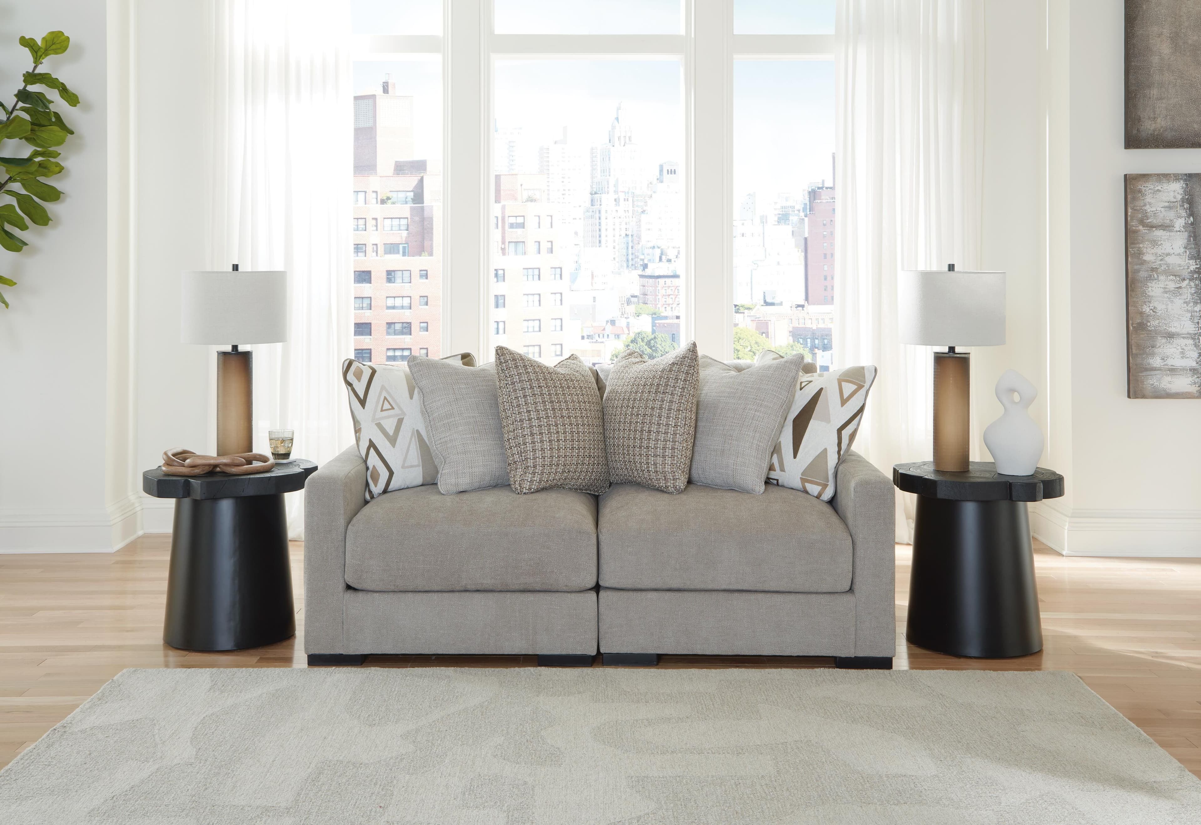Aslan Court Sectional