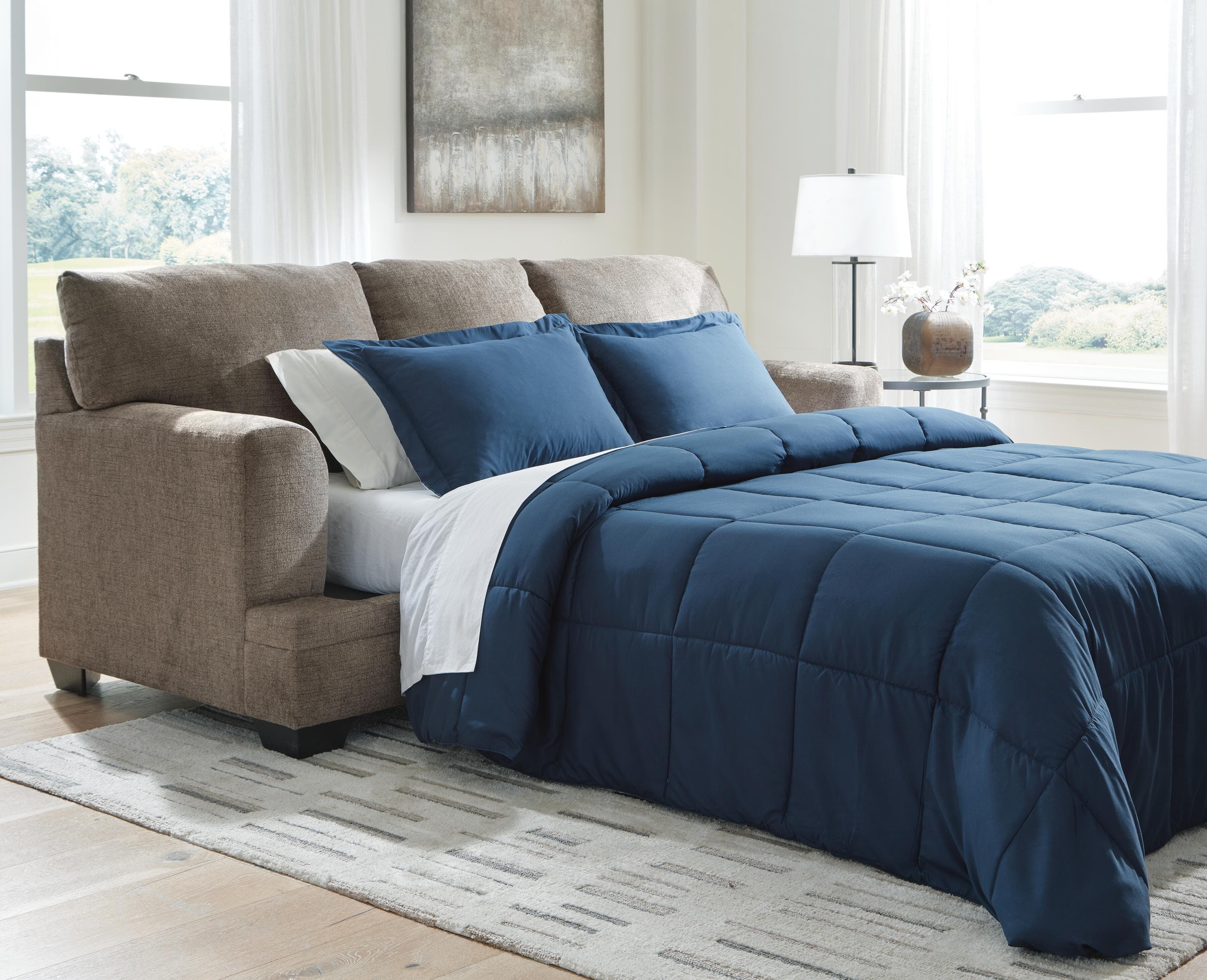 Stonemeade Queen Sofa Sleeper (Nutmeg)