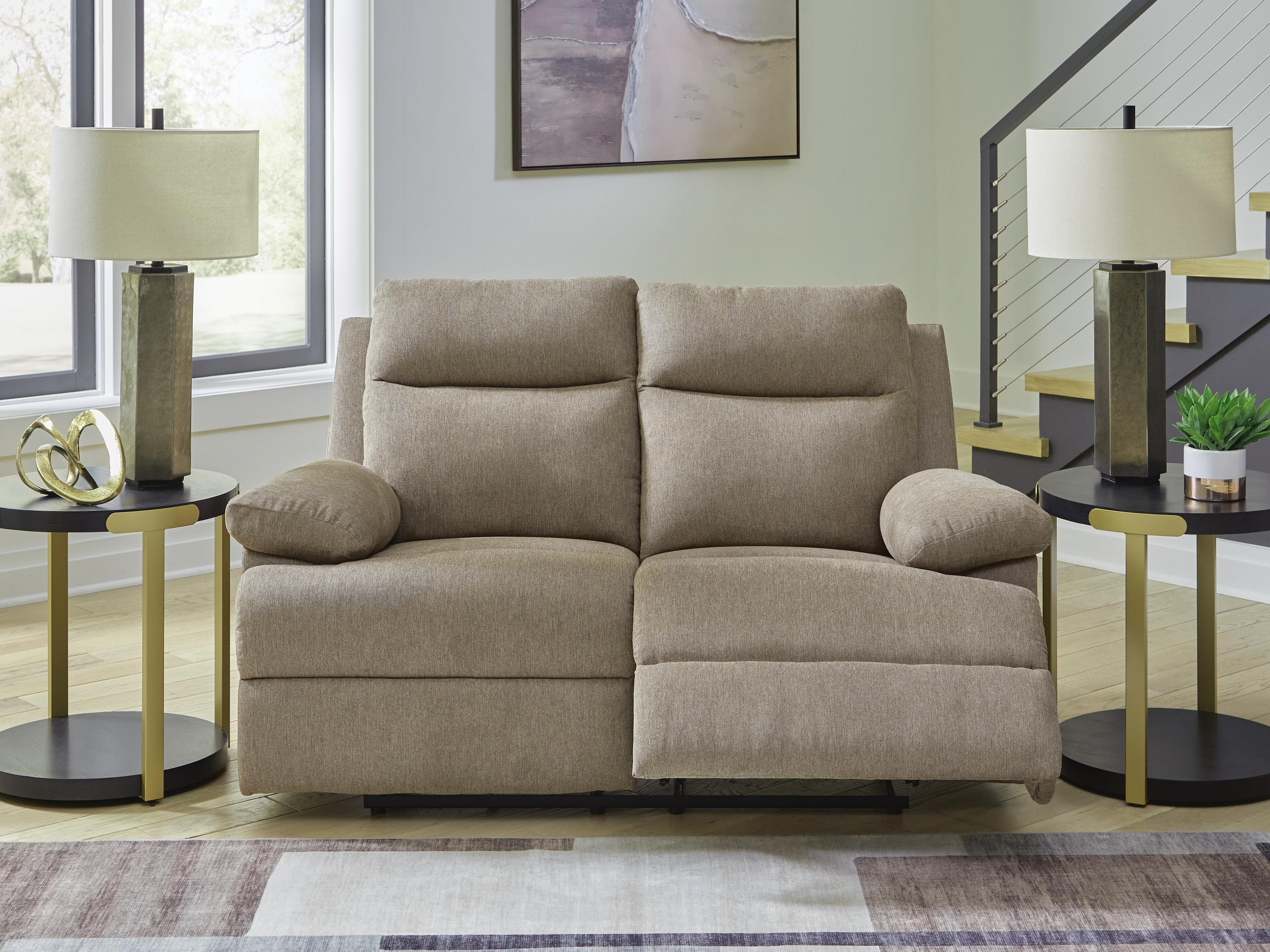 Side-swipe Reclining Loveseat