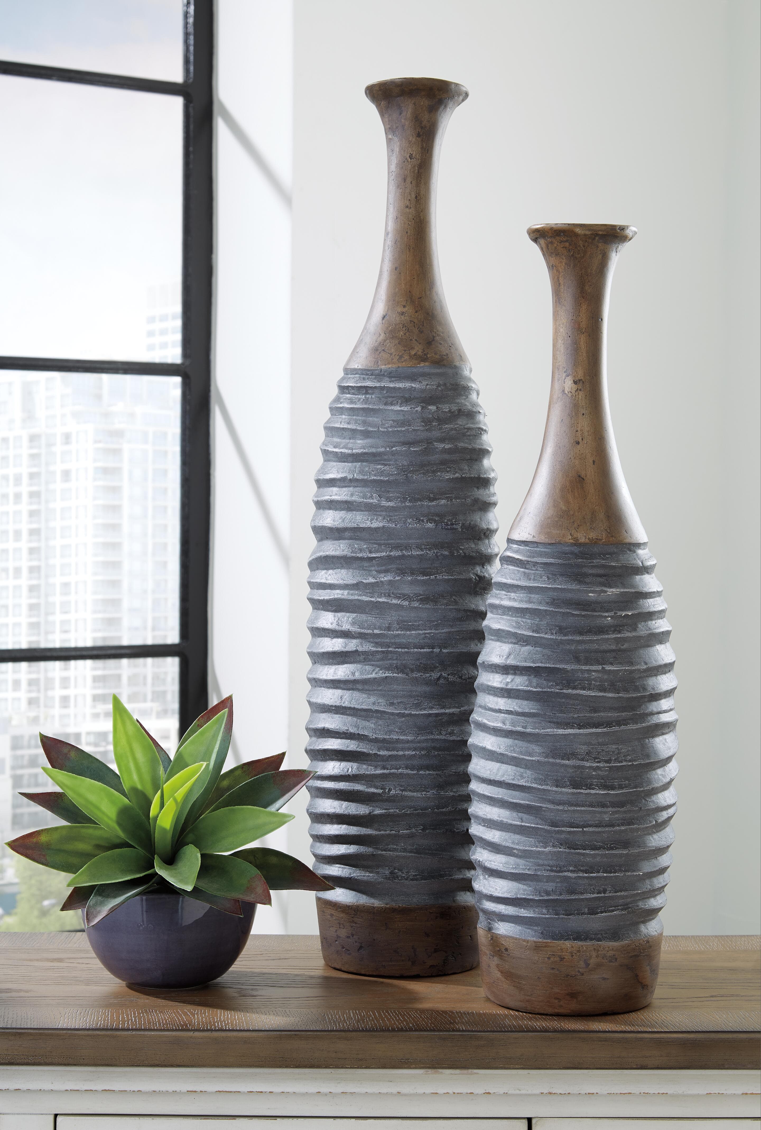 Blayze Vase (set of 2)