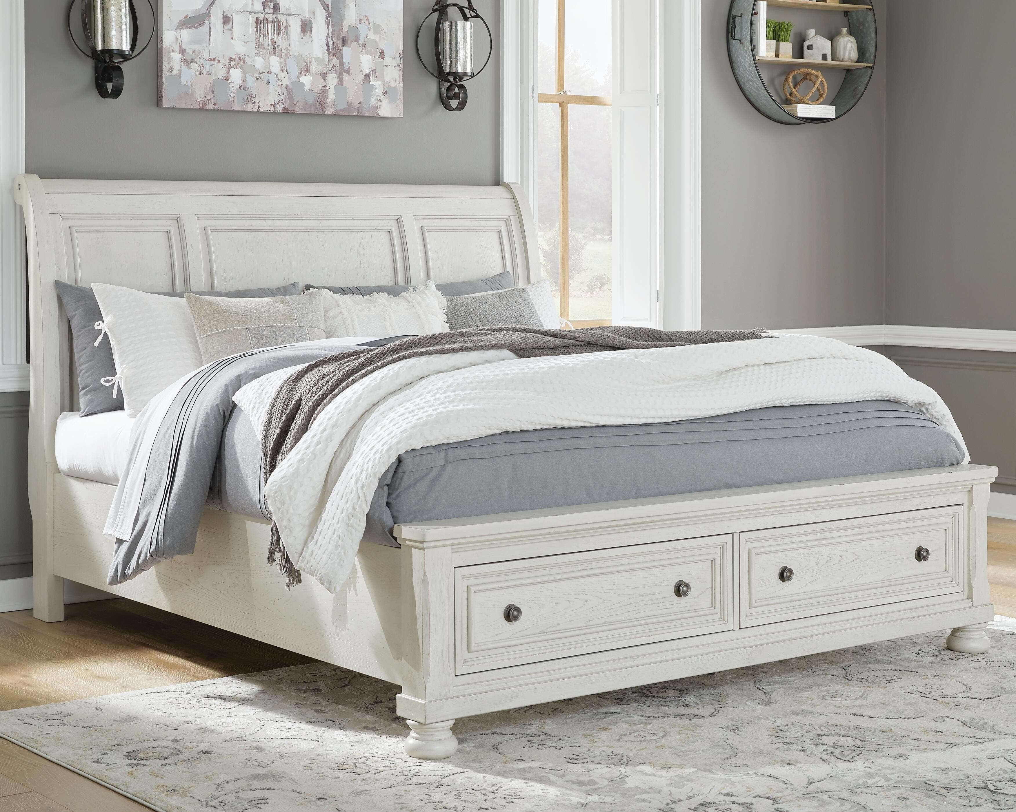 Robbinsdale King Panel Bed w/ Storage