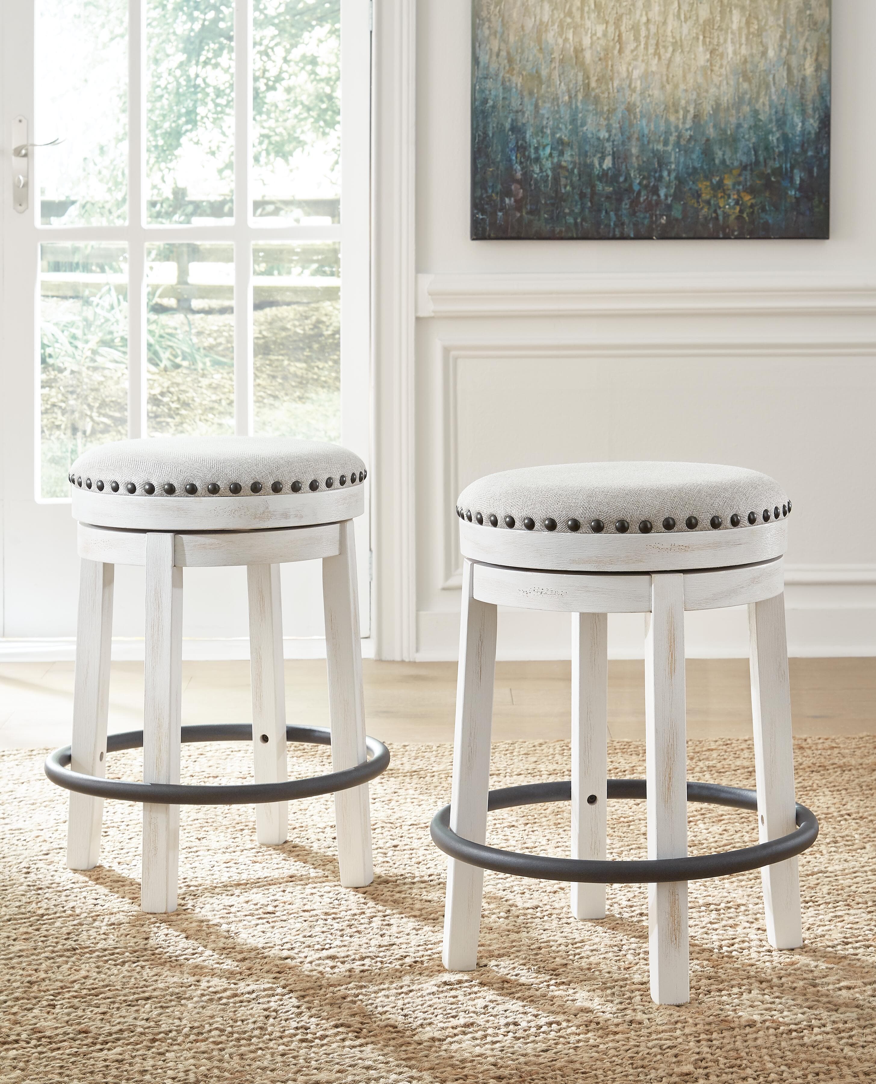 Valebeck Counter Height Stool