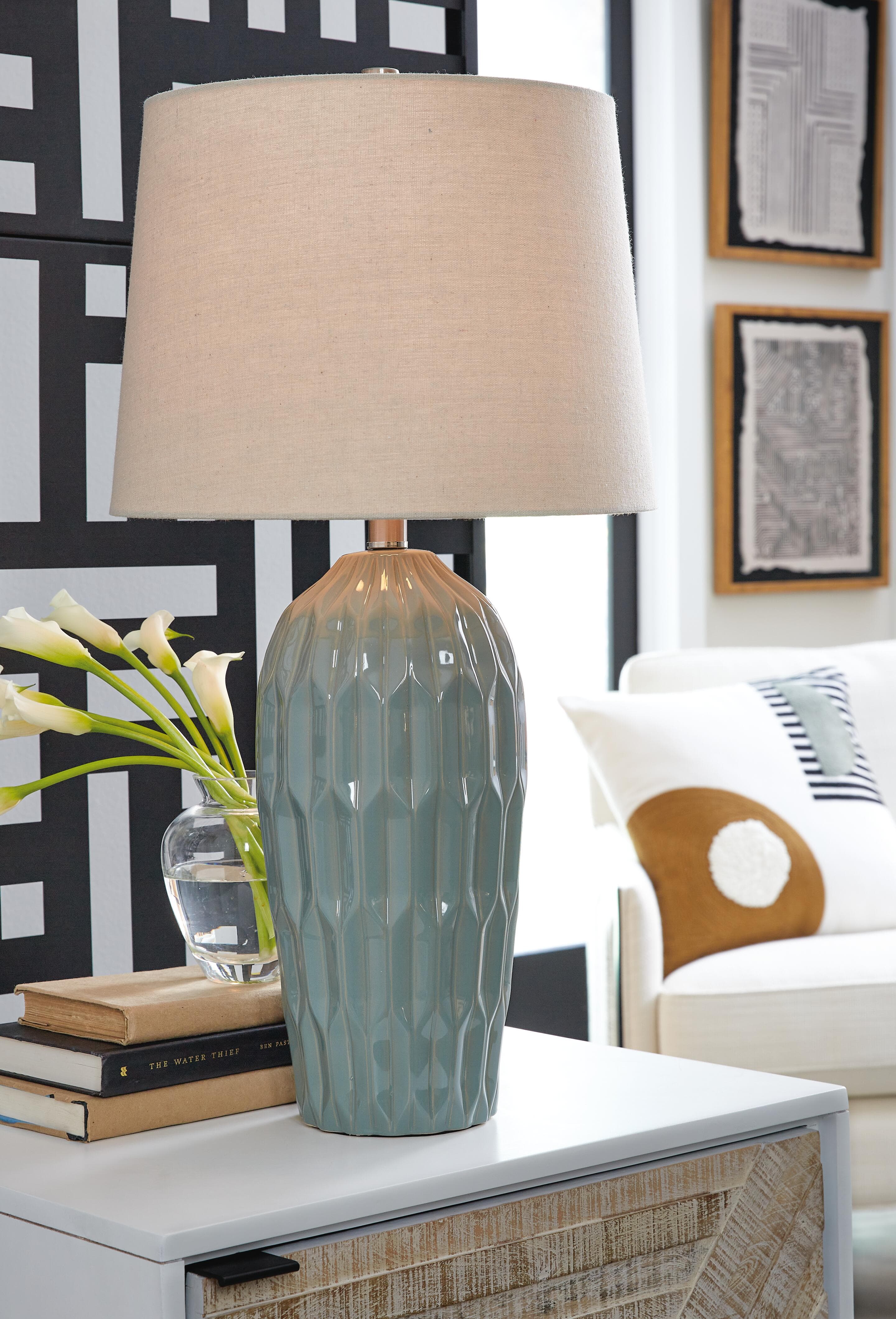 Hadbury Table Lamp (set of 2)