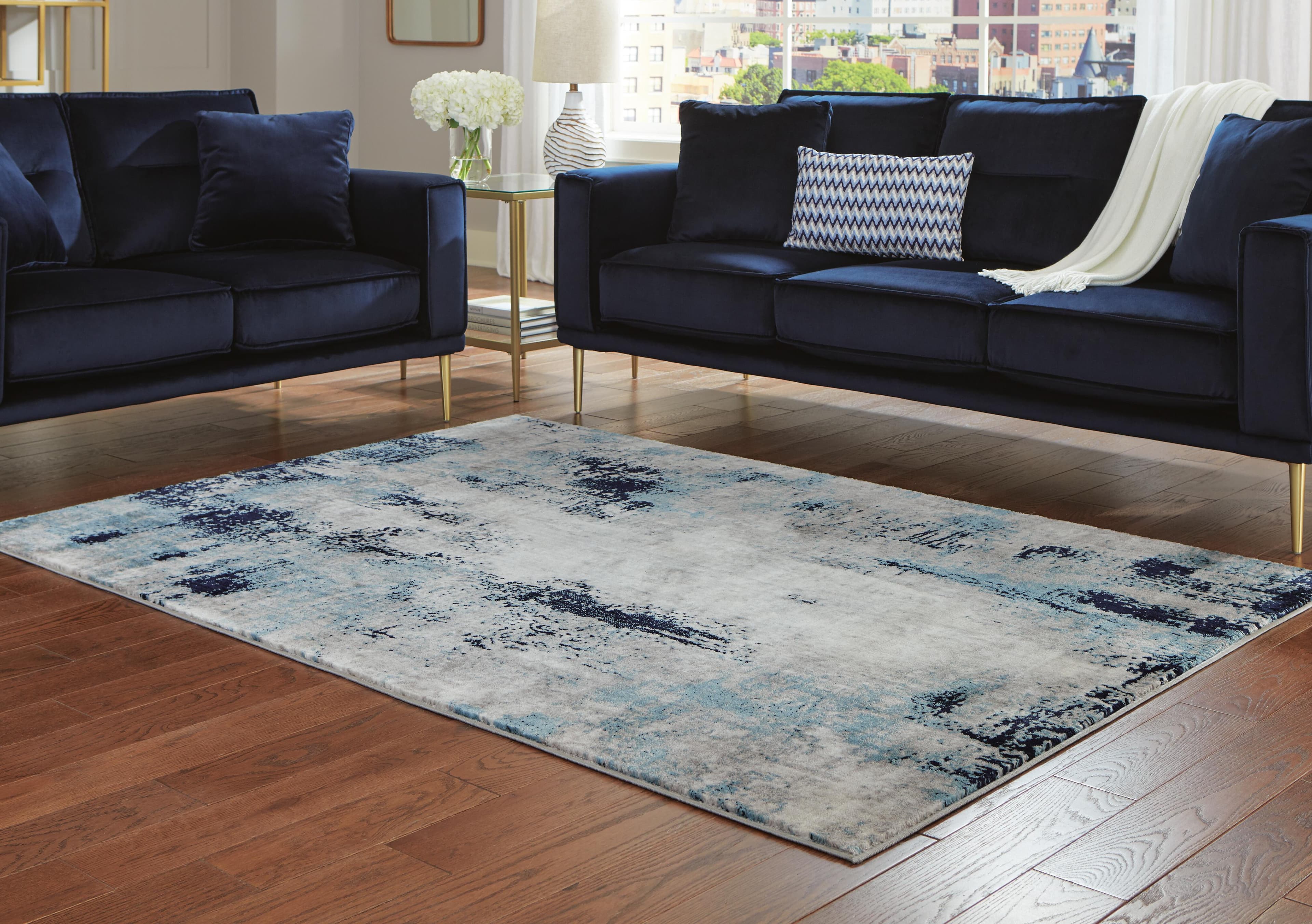 Leonelle 5'3" X 7'3" Rug