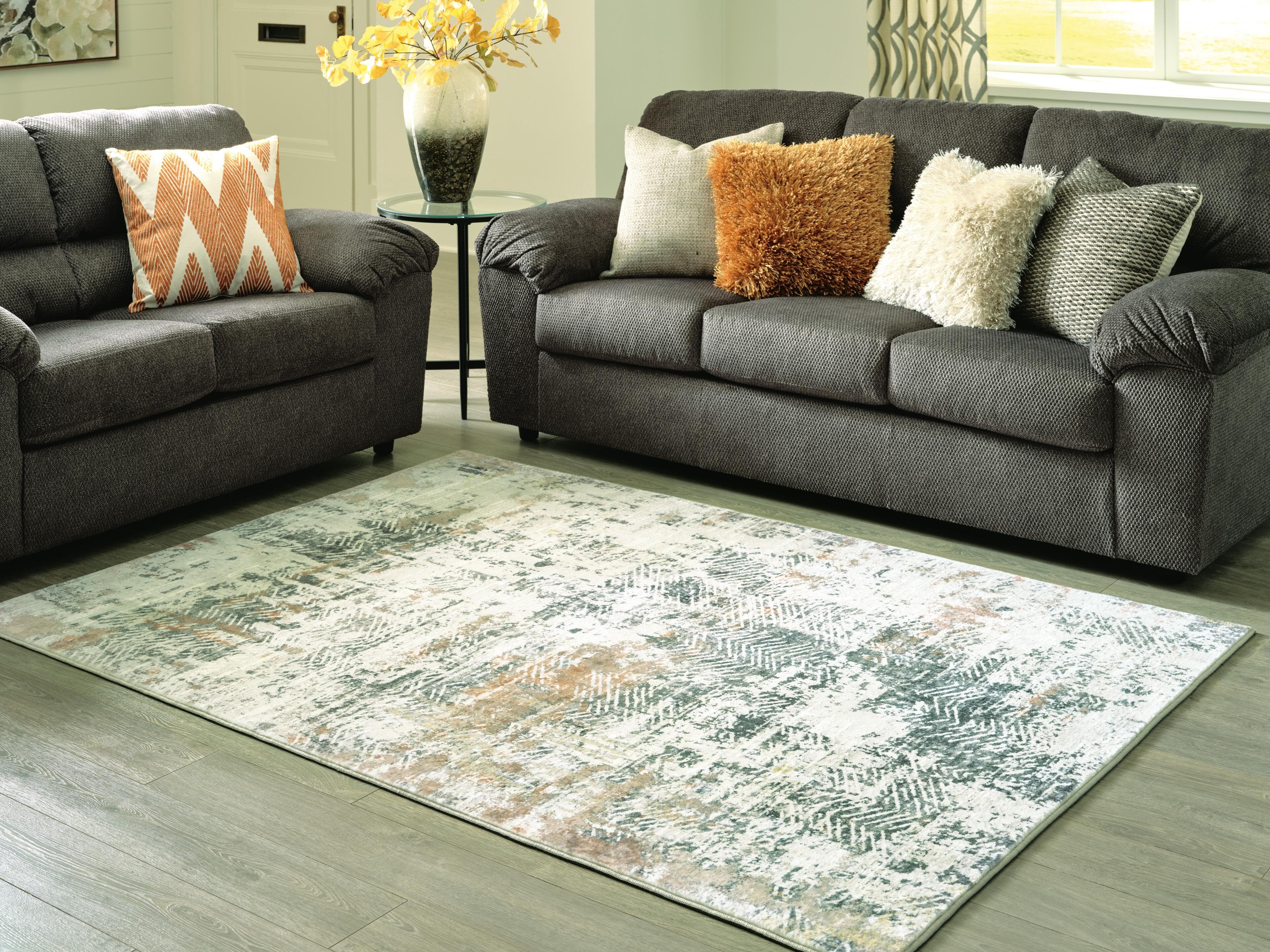 Redlings 5' X 7' Rug