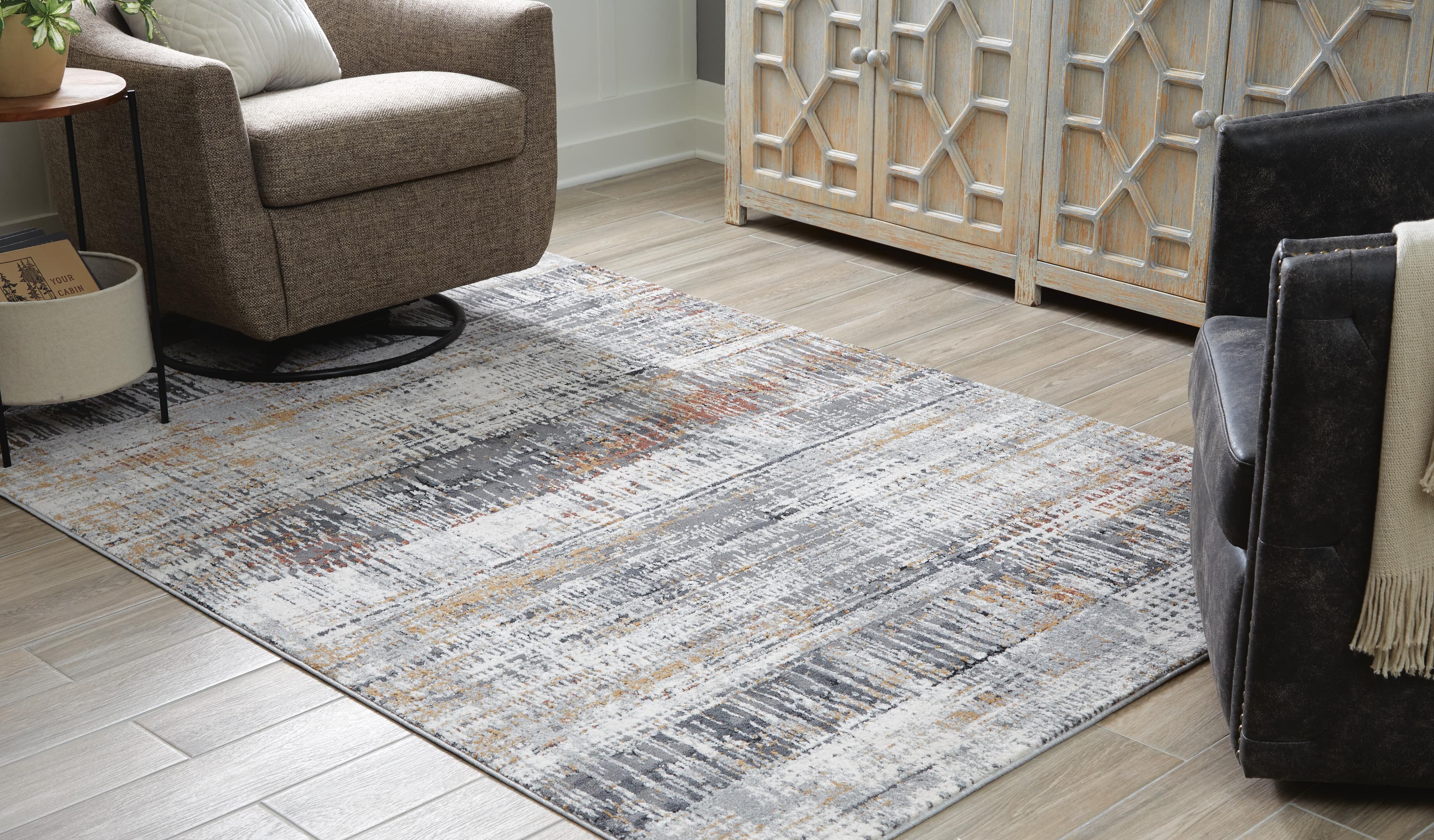 Rhettner 5'3" X 7'3" Rug