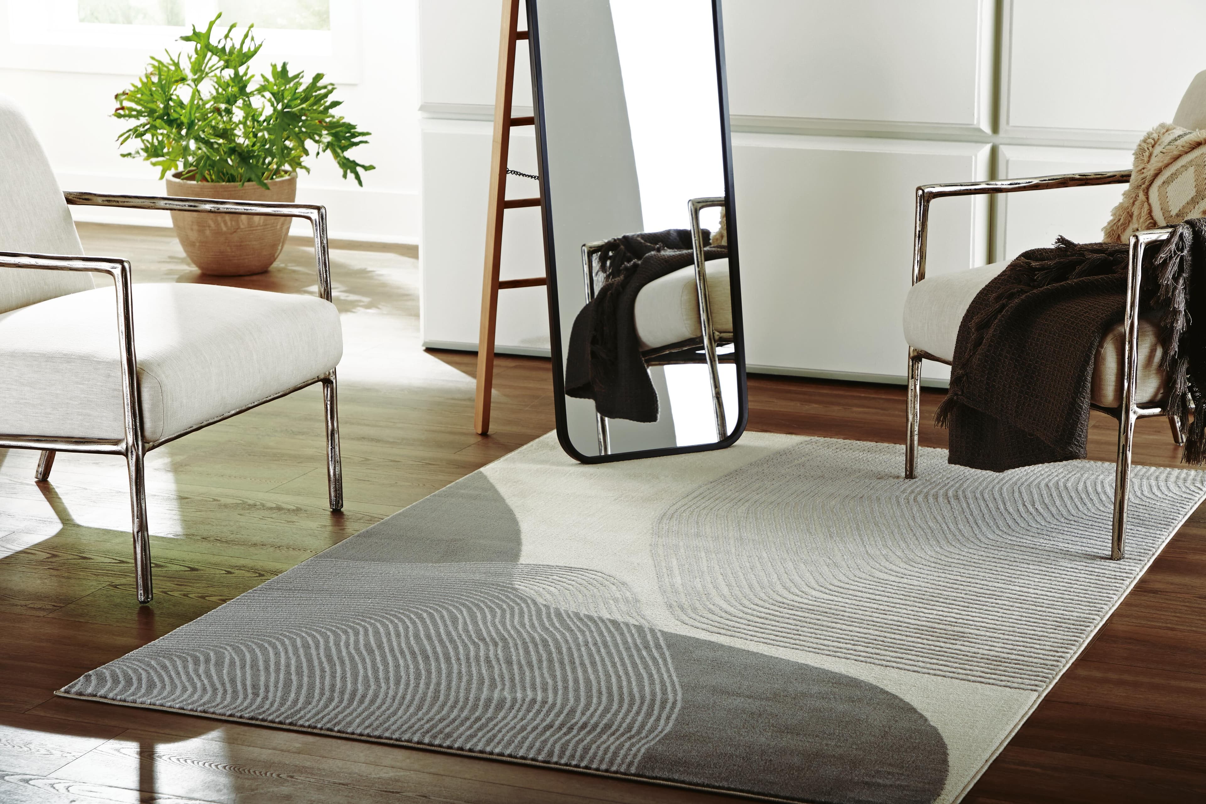 Winderburg 5' X 7' Rug