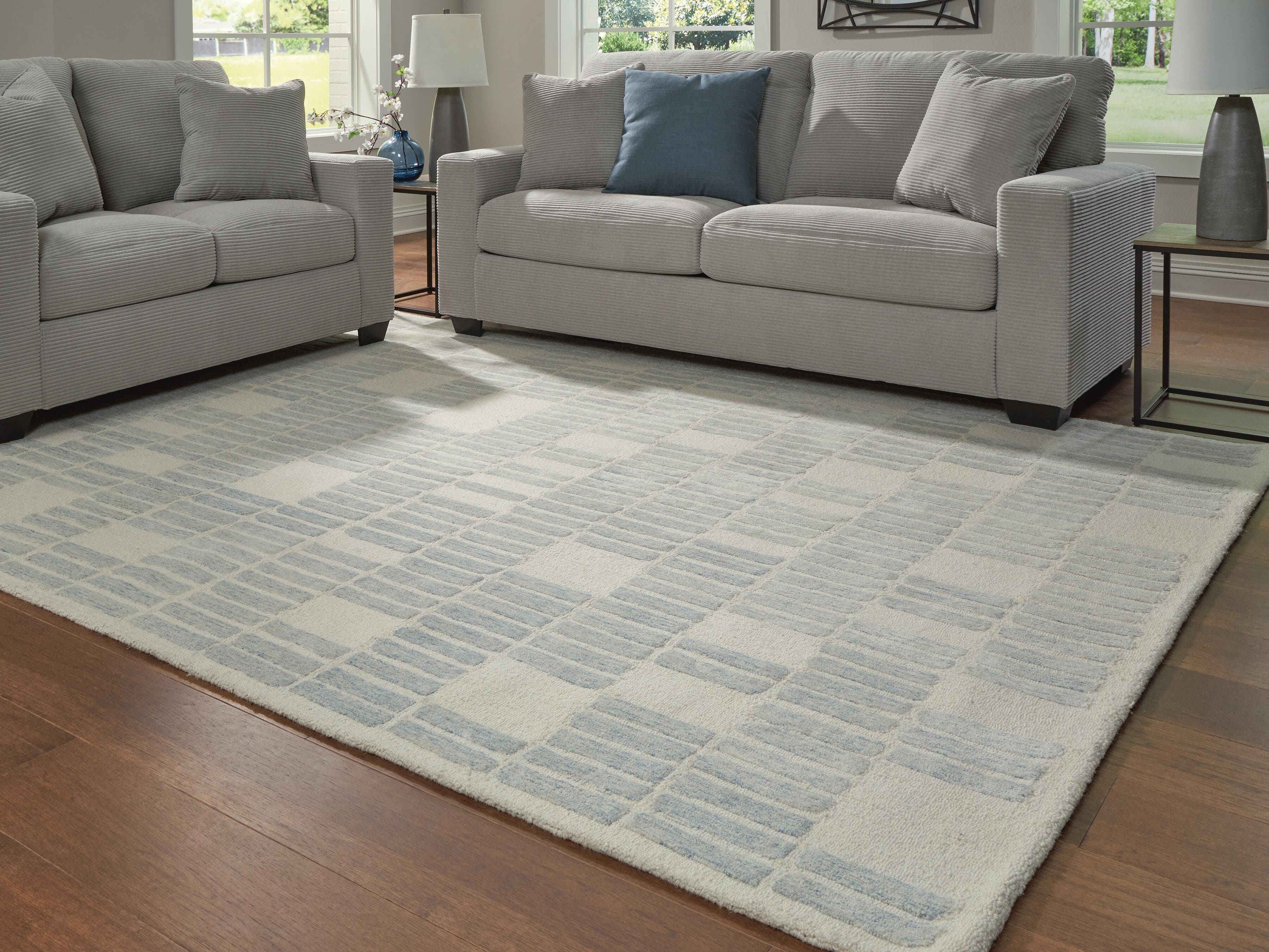 Dylanton 7'8" X 10' Area Rug
