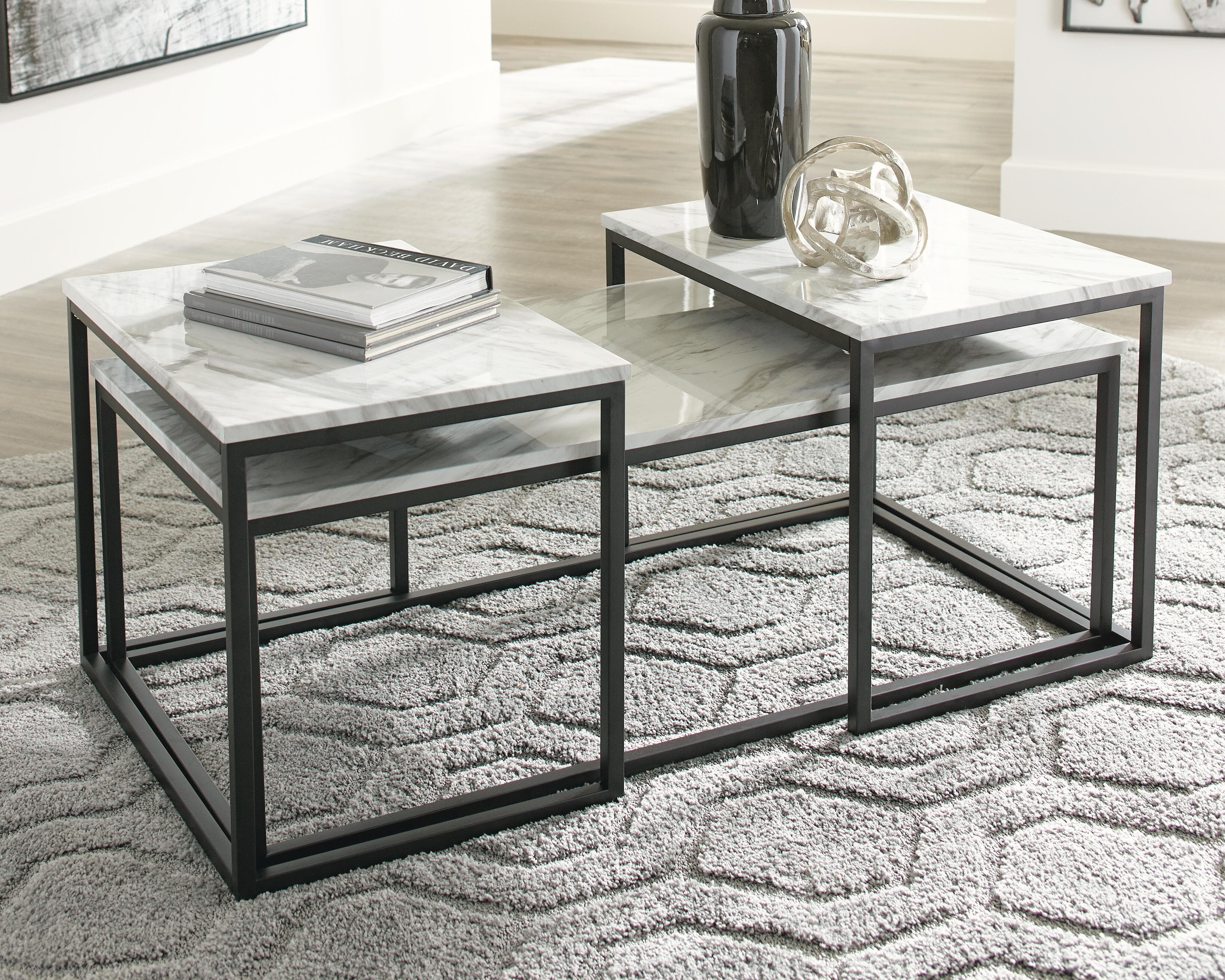 Donnesta Table (set of 3)