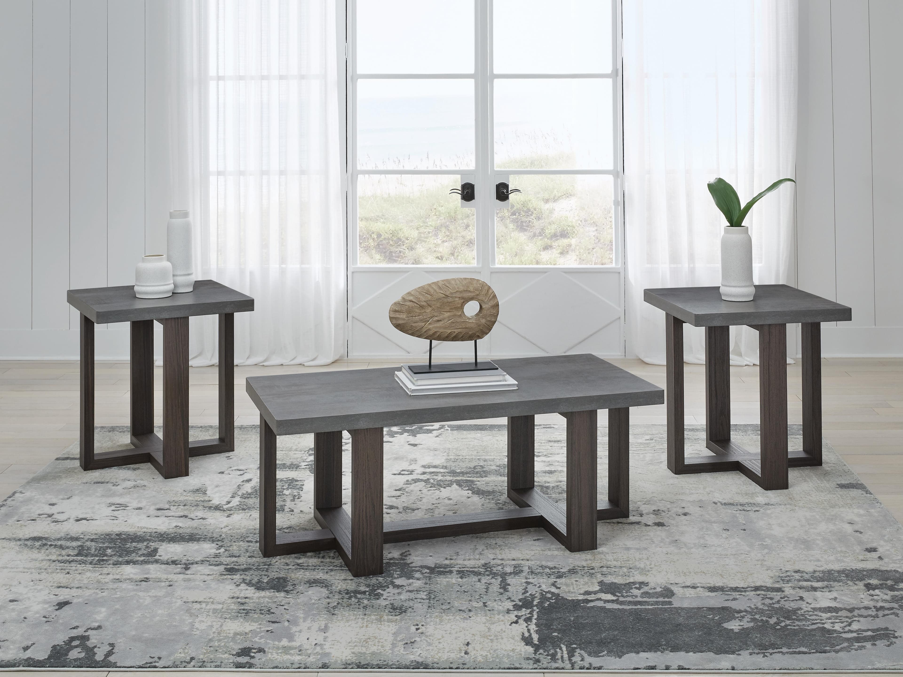 Dynnford Table (set of 3)