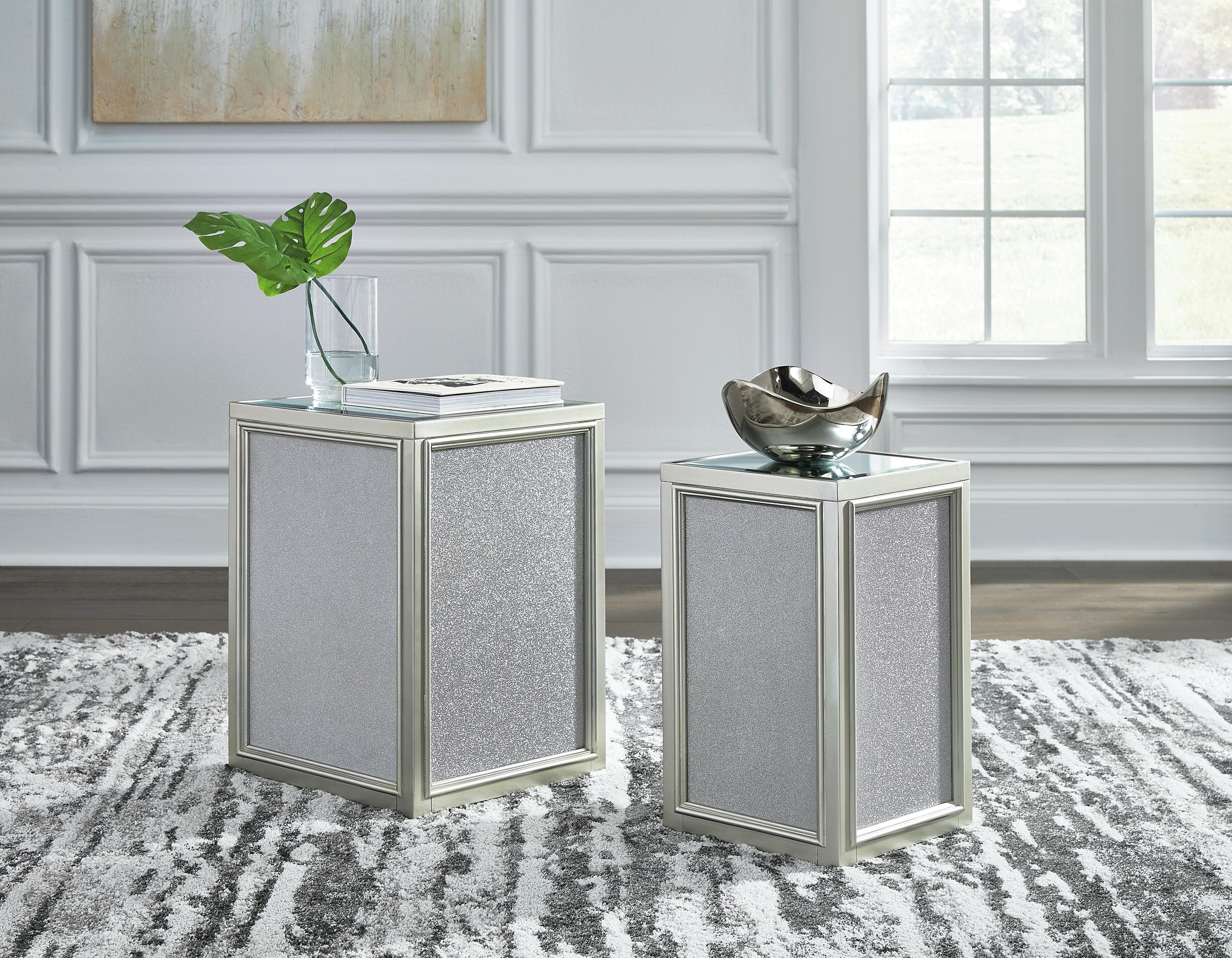 Traleena Nesting End Table (set of 2)