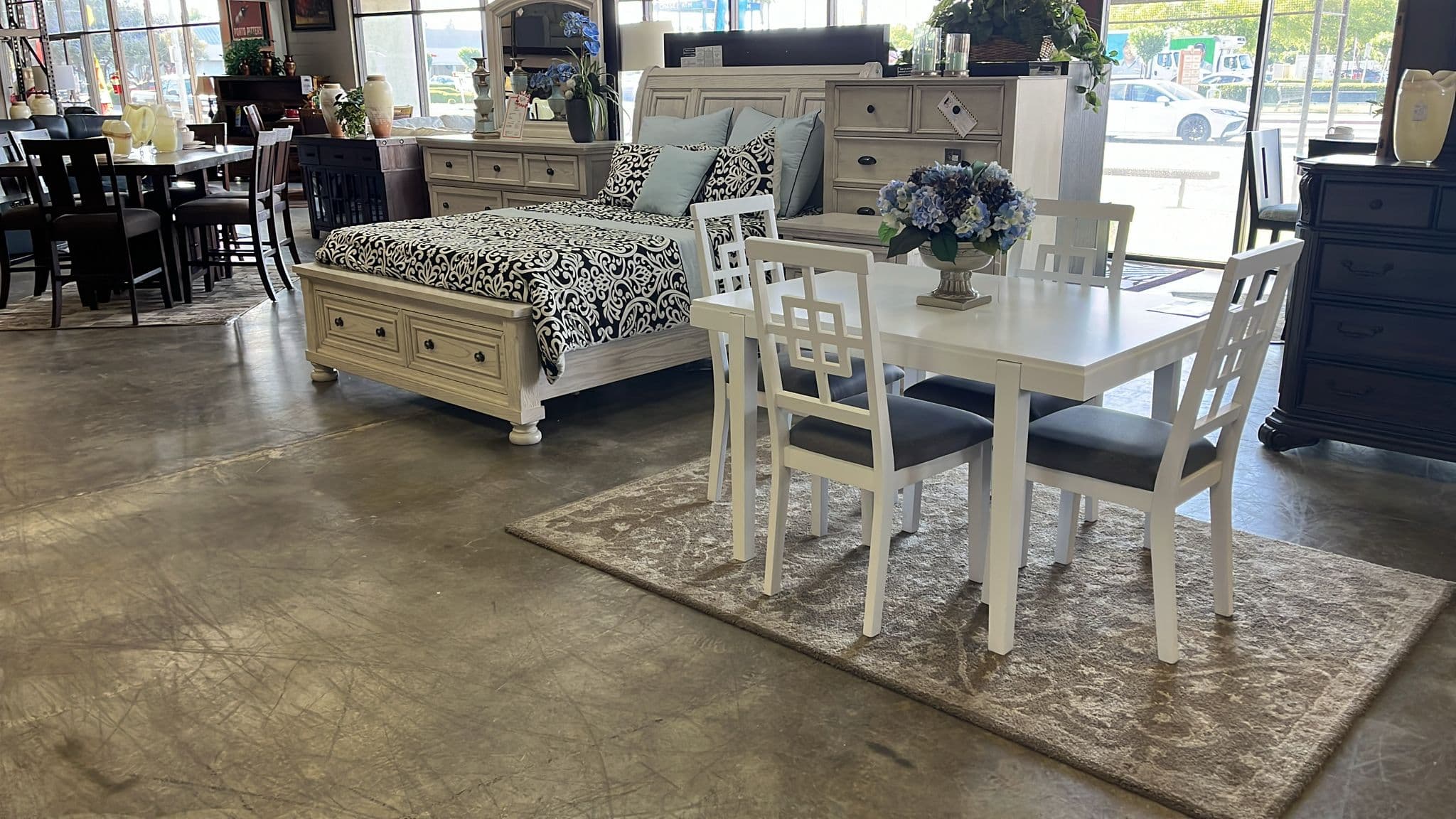 Centrix 5 PC Dining Set