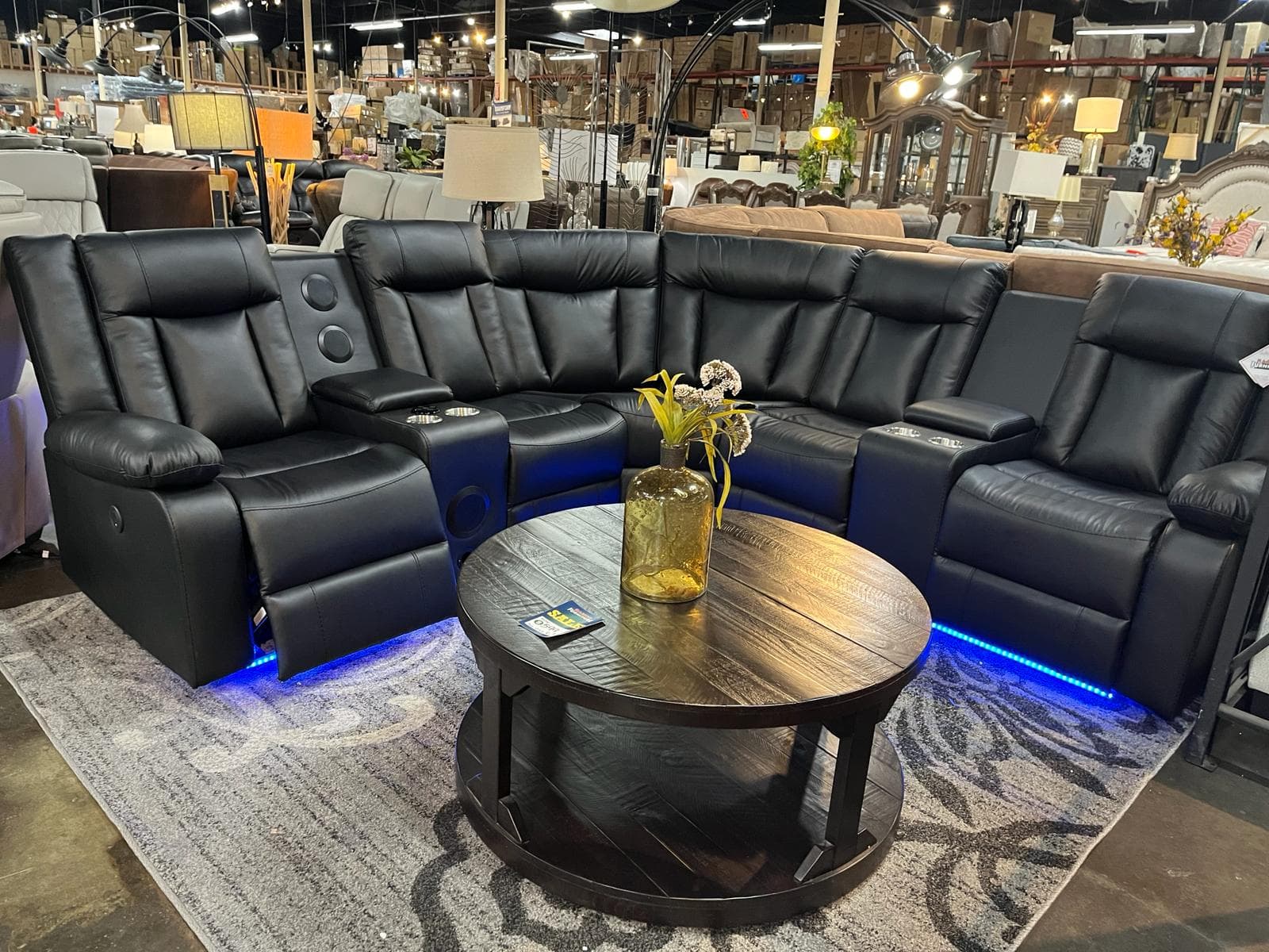 Milano 3-pc Reclining Sectional Speaker & Led - Black