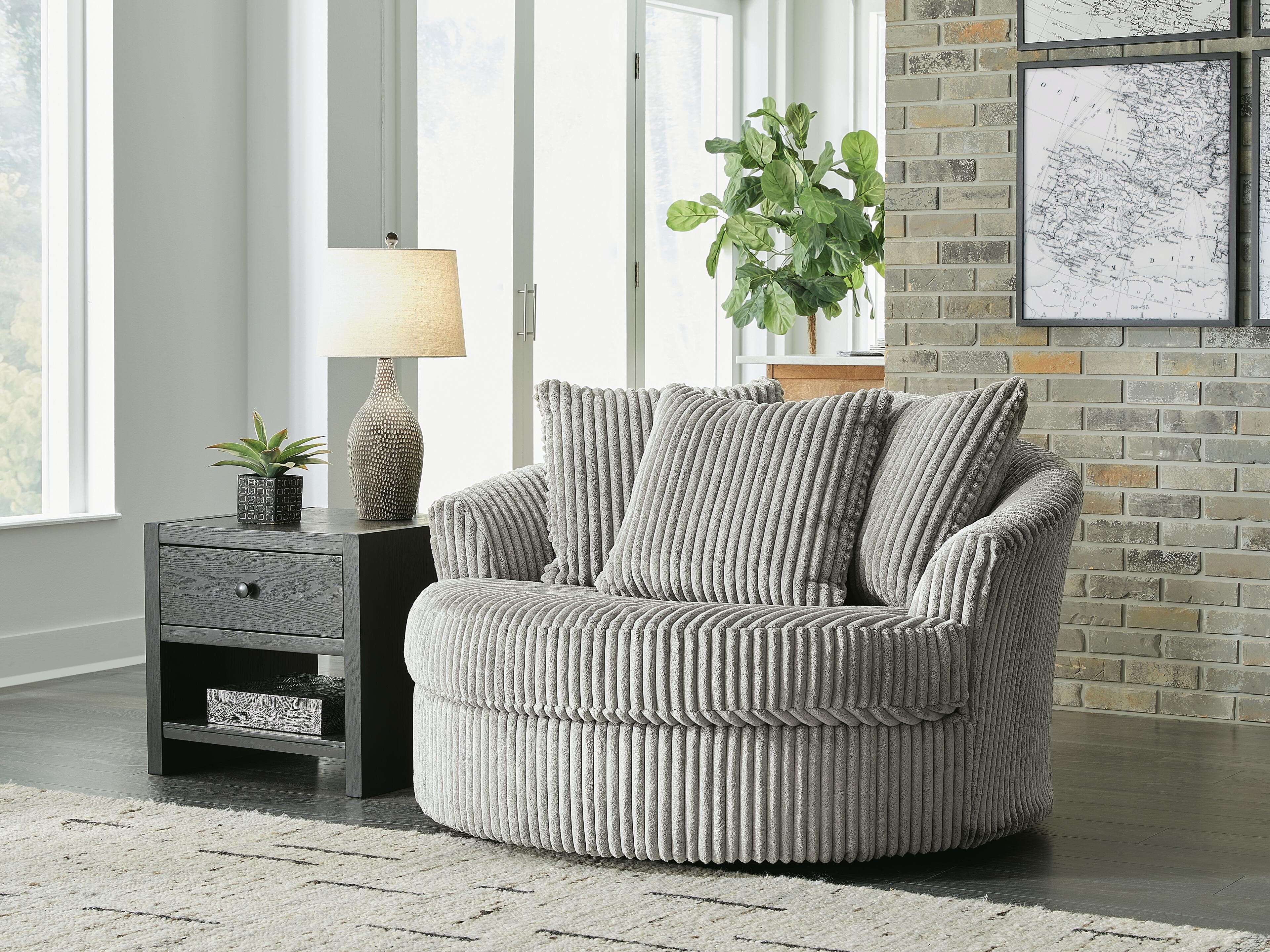 Lindyn Super Chaise with Oversized Swivel Chair