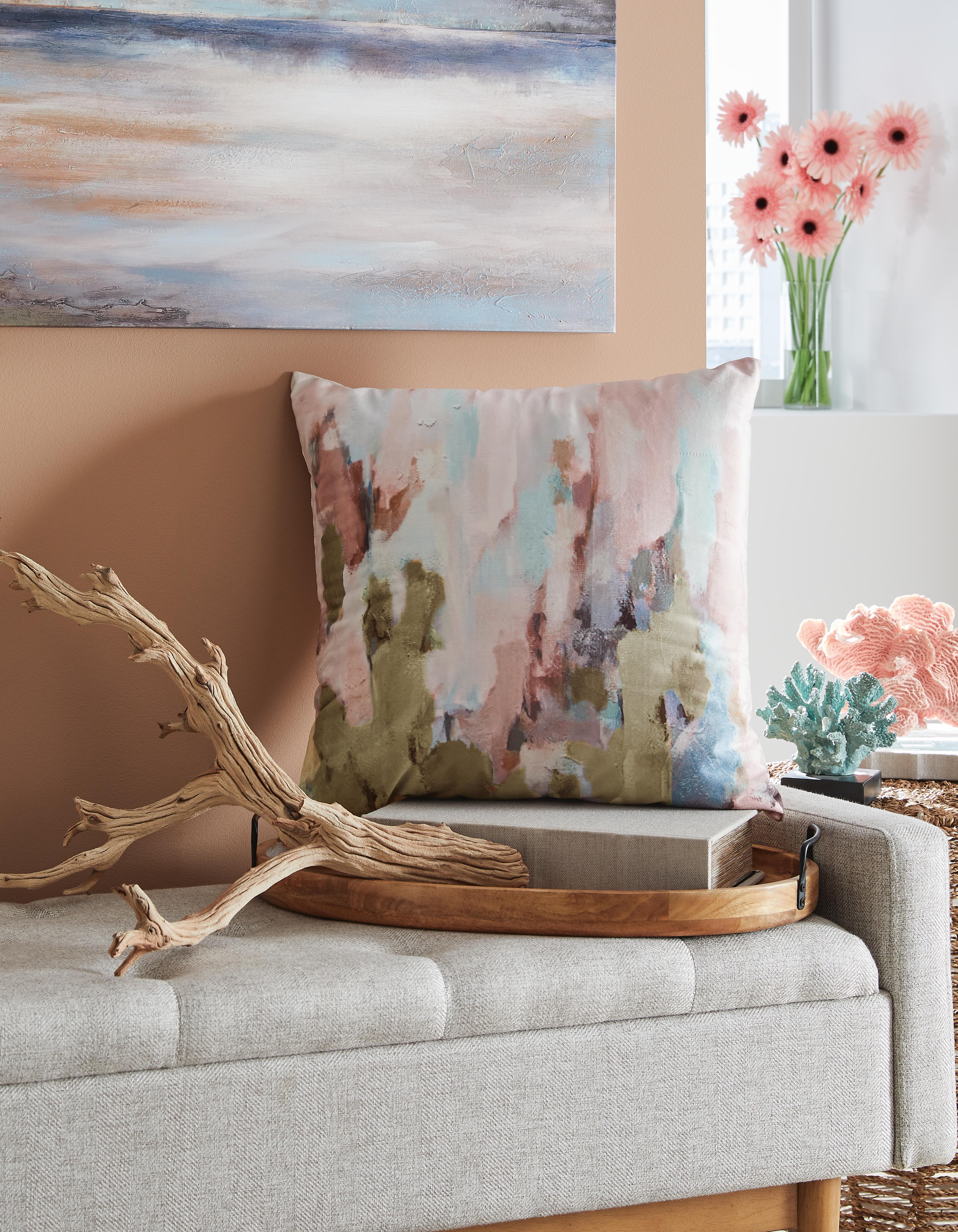 Lauretwood Pillow (set of 4)