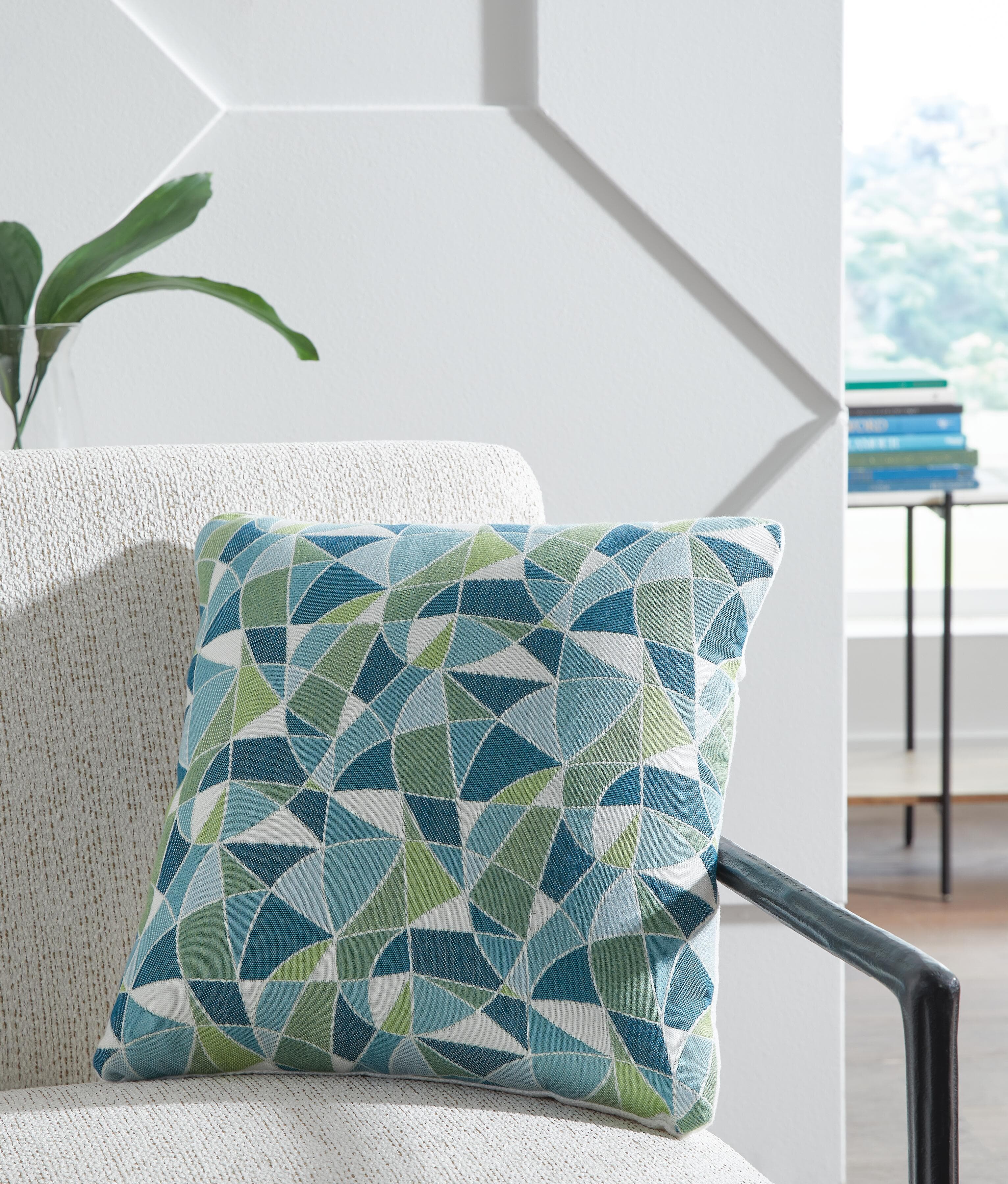 Seanow Next-gen Nuvella Pillow (set of 4)