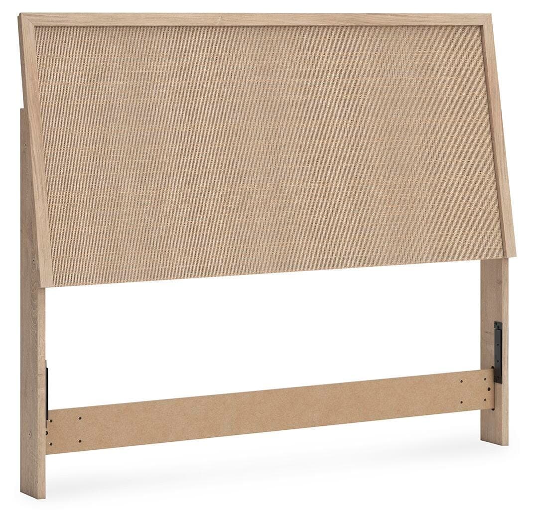 Cielden Queen Panel Bed