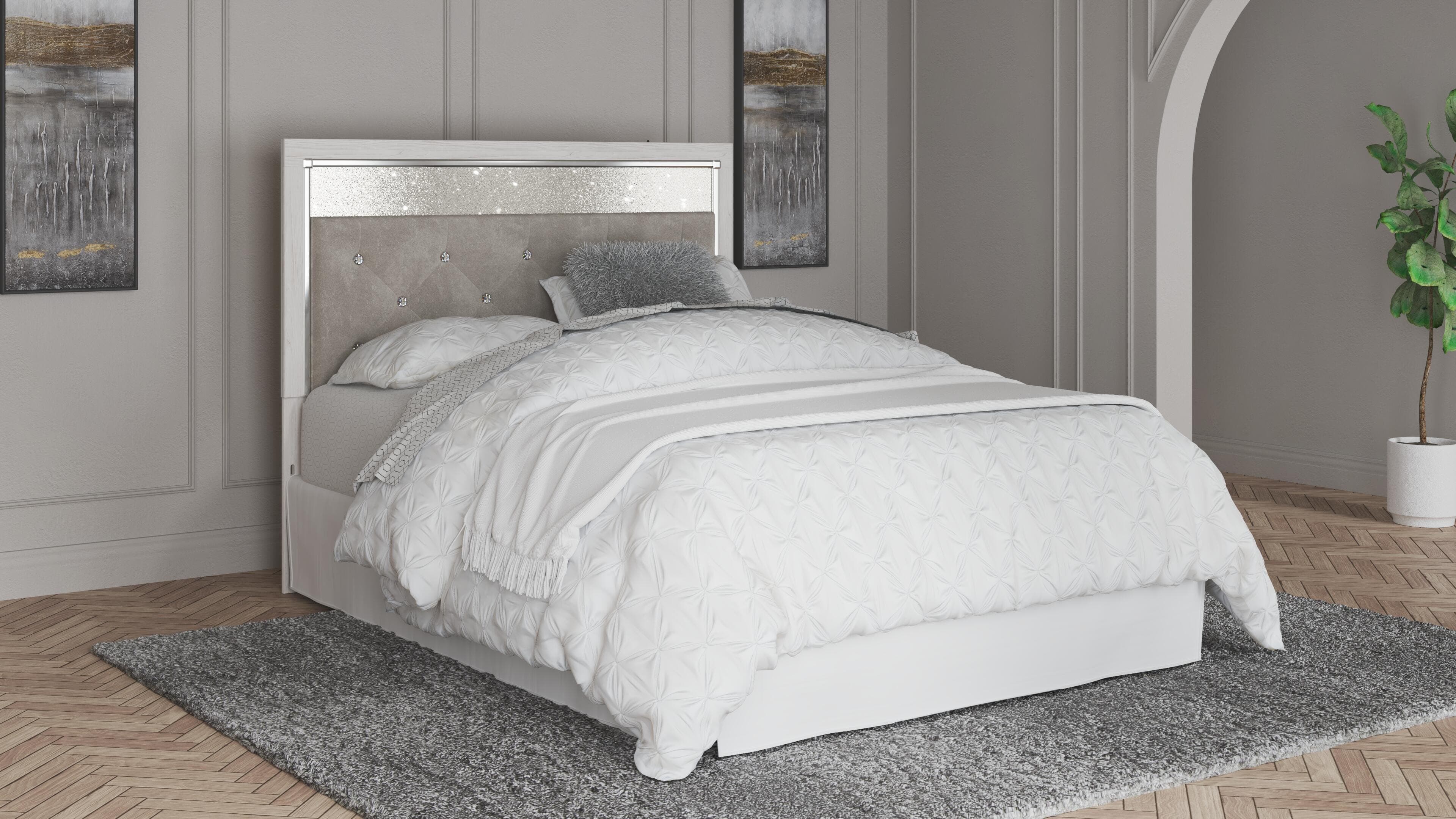 Altyra Queen Storage Bed, Chest and 2 Nightstands