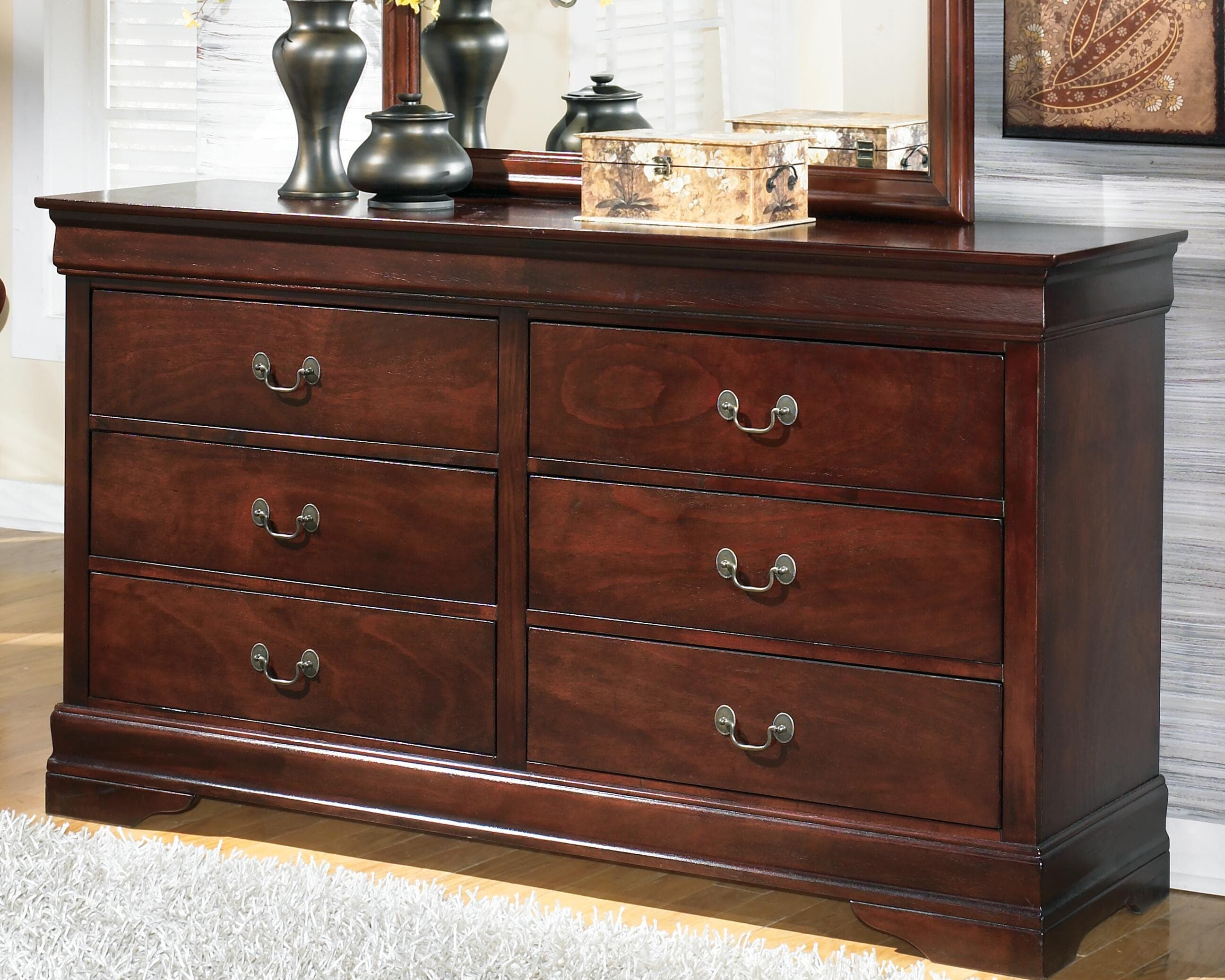Alisdair California King Sleigh Bed, Dresser and Mirror