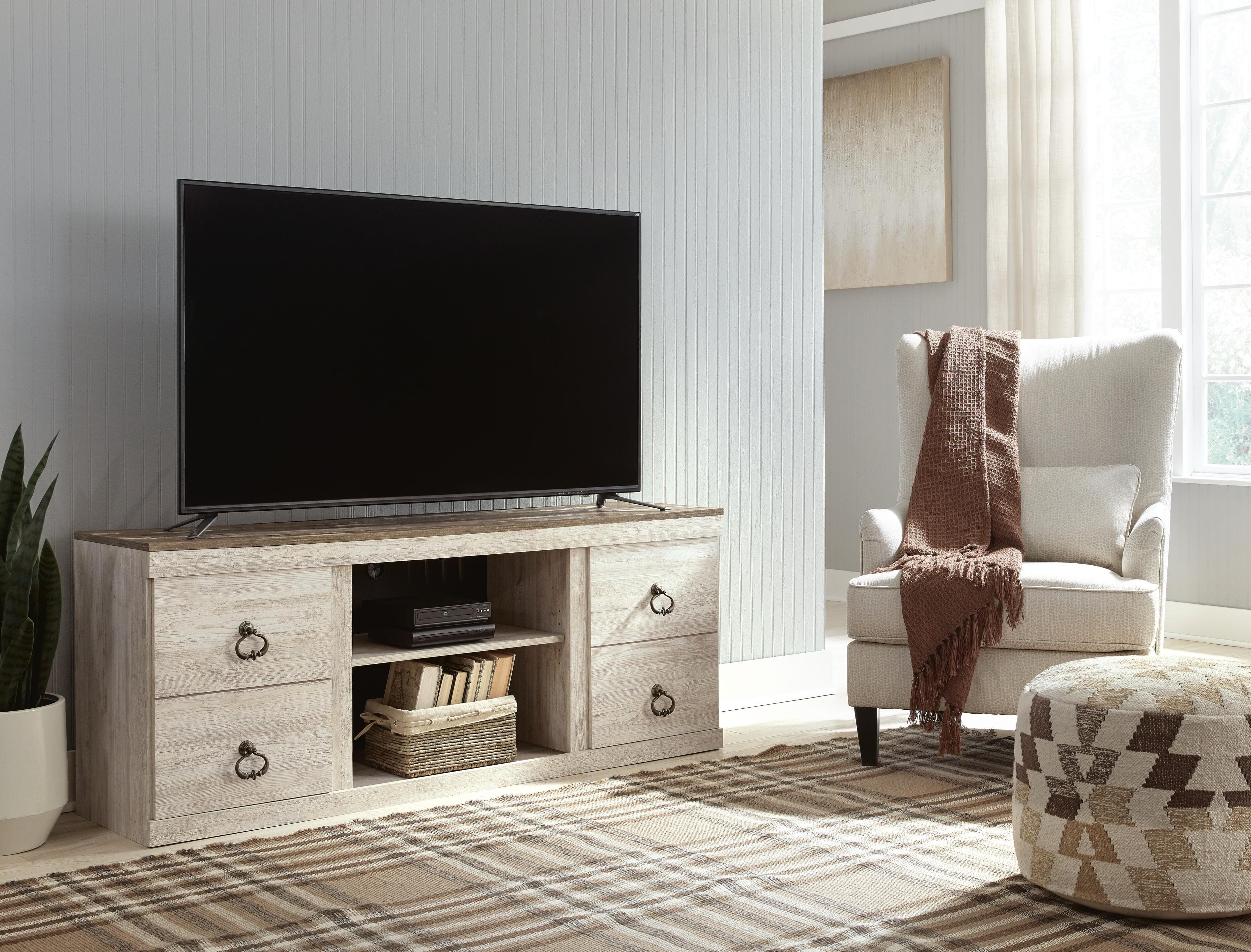 Willowton 60" Tv Stand