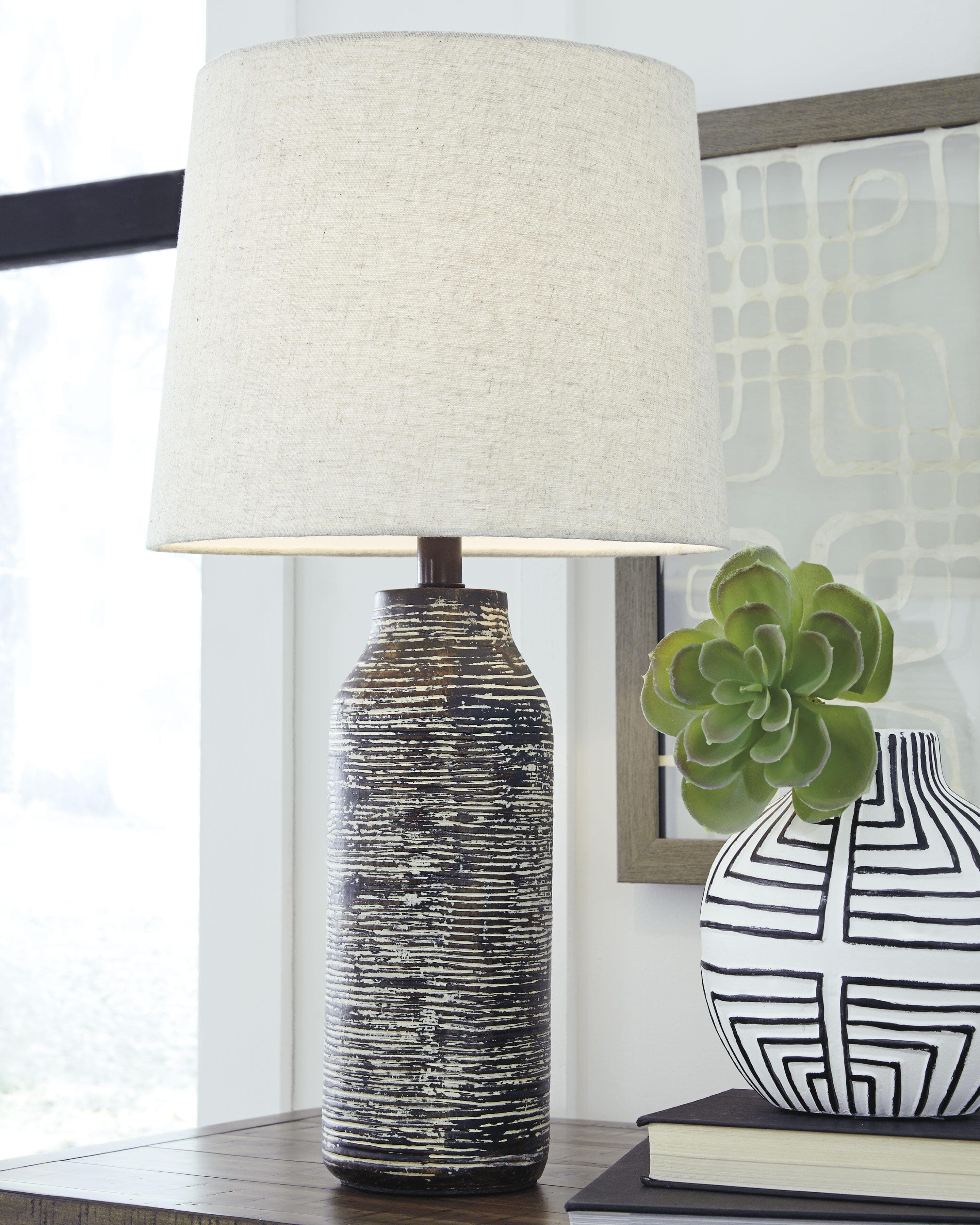 Mahima Table Lamp (set of 2)