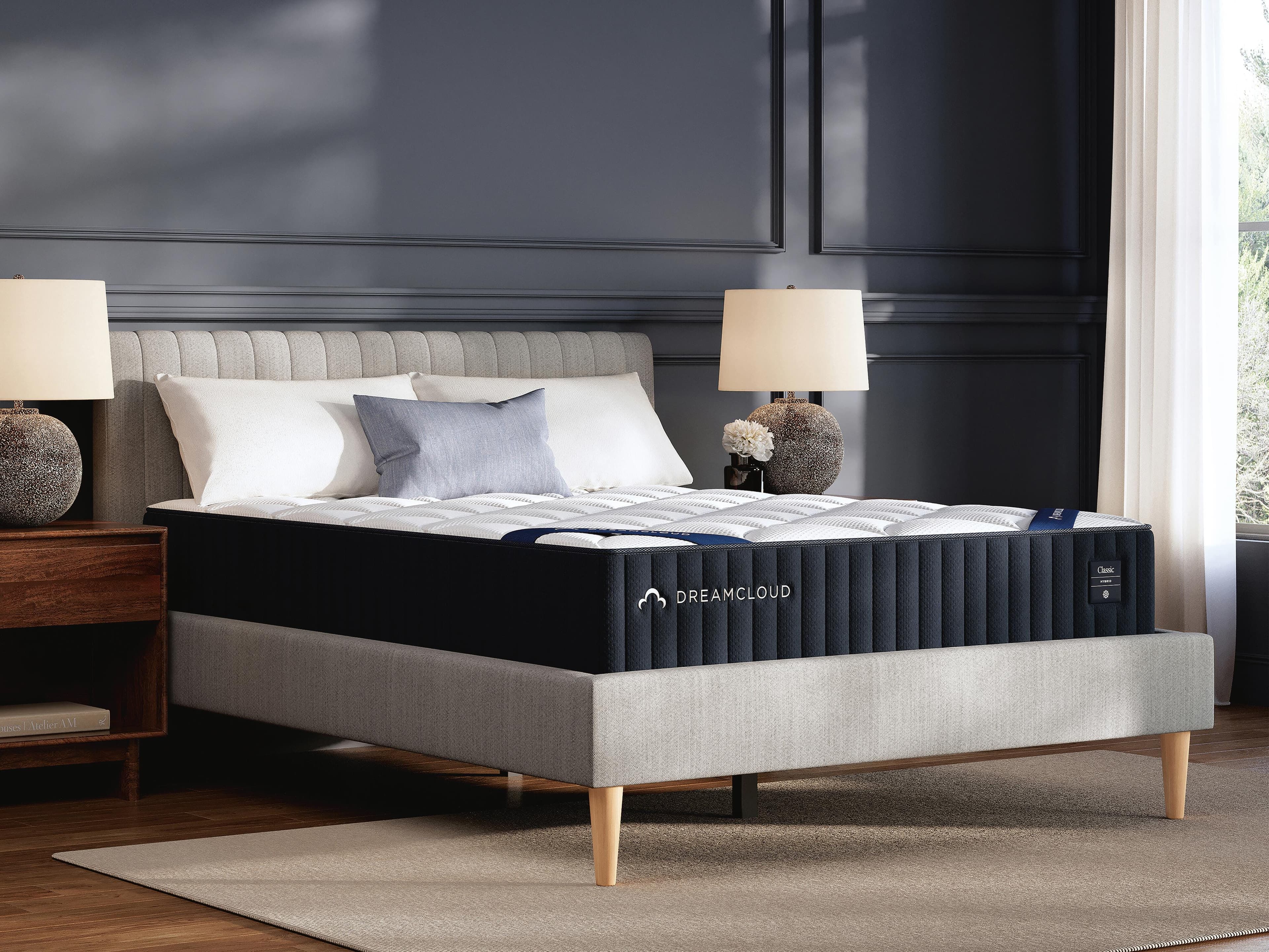 Dreamcloud Classic Hybrid California King Mattress