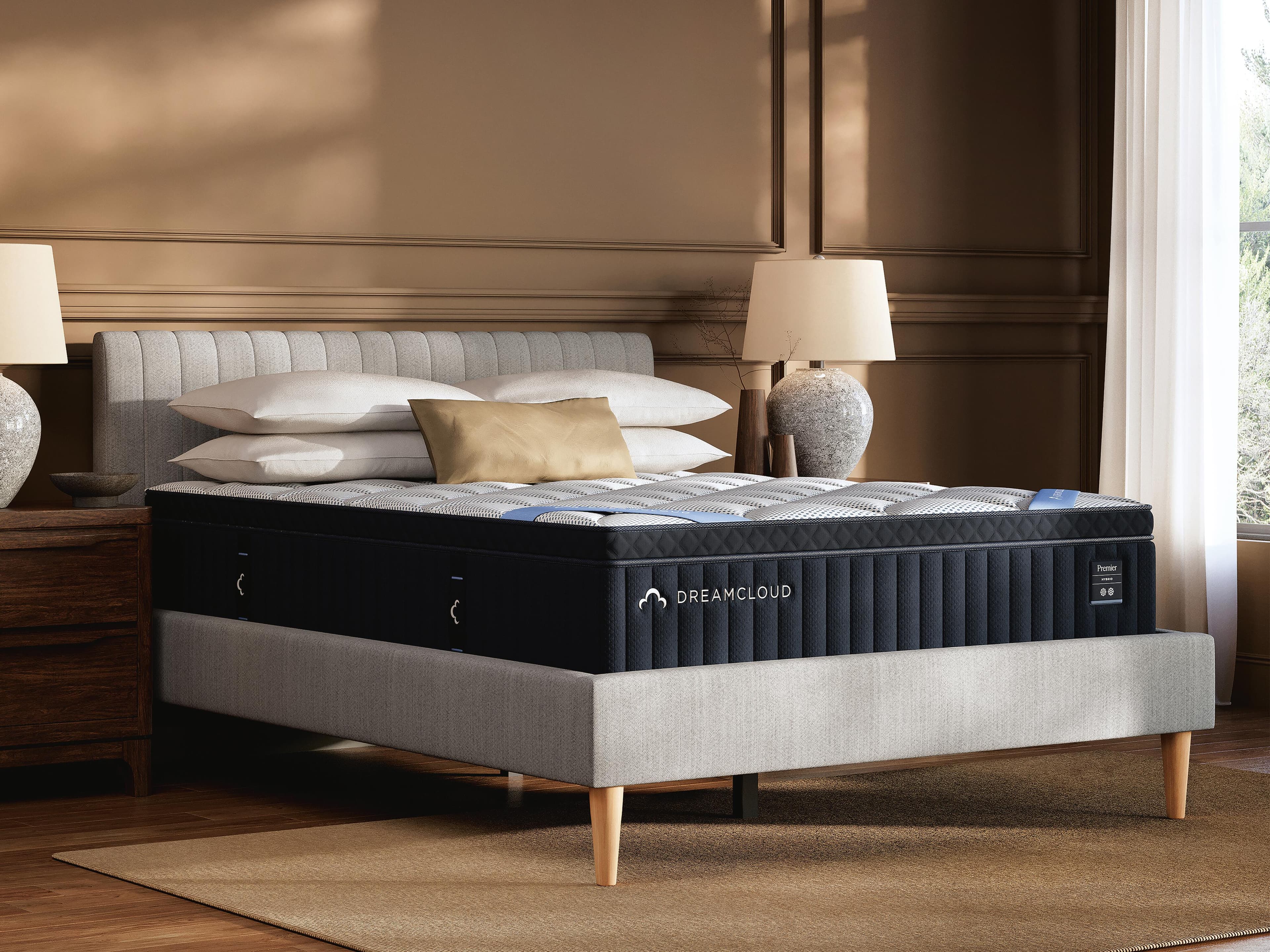 Dreamcloud Premier Hybrid California King Mattress