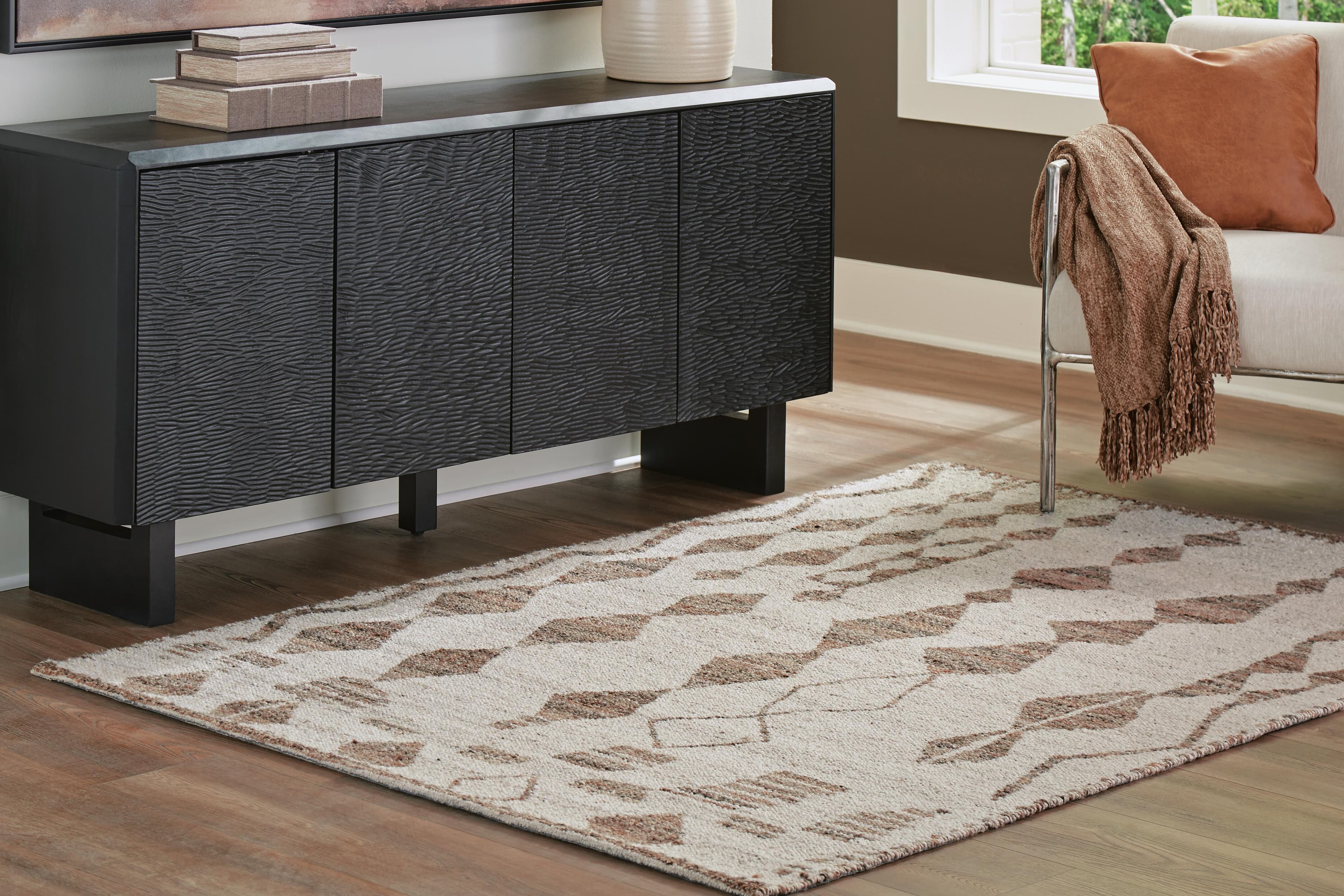 Brettler 5' X 7' Rug